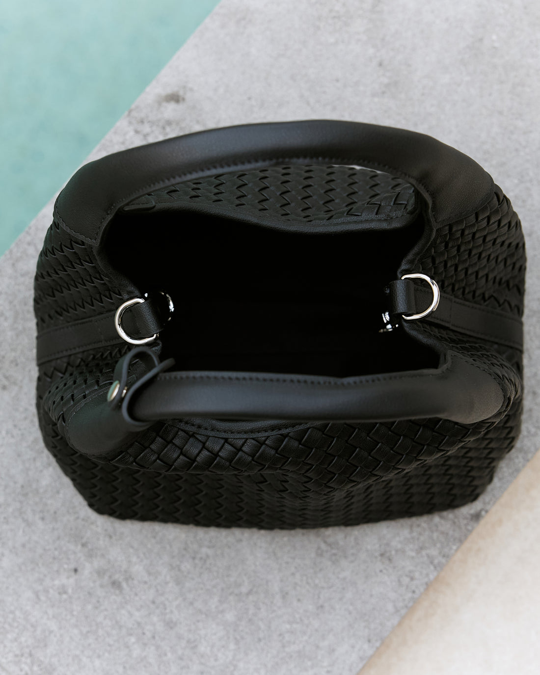 Audree - Black.