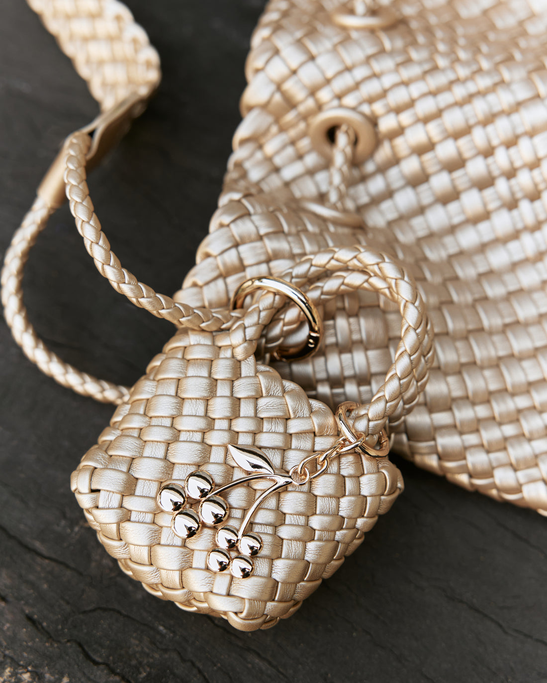 Mona - Champagne