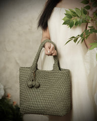 Days by - Green Suede