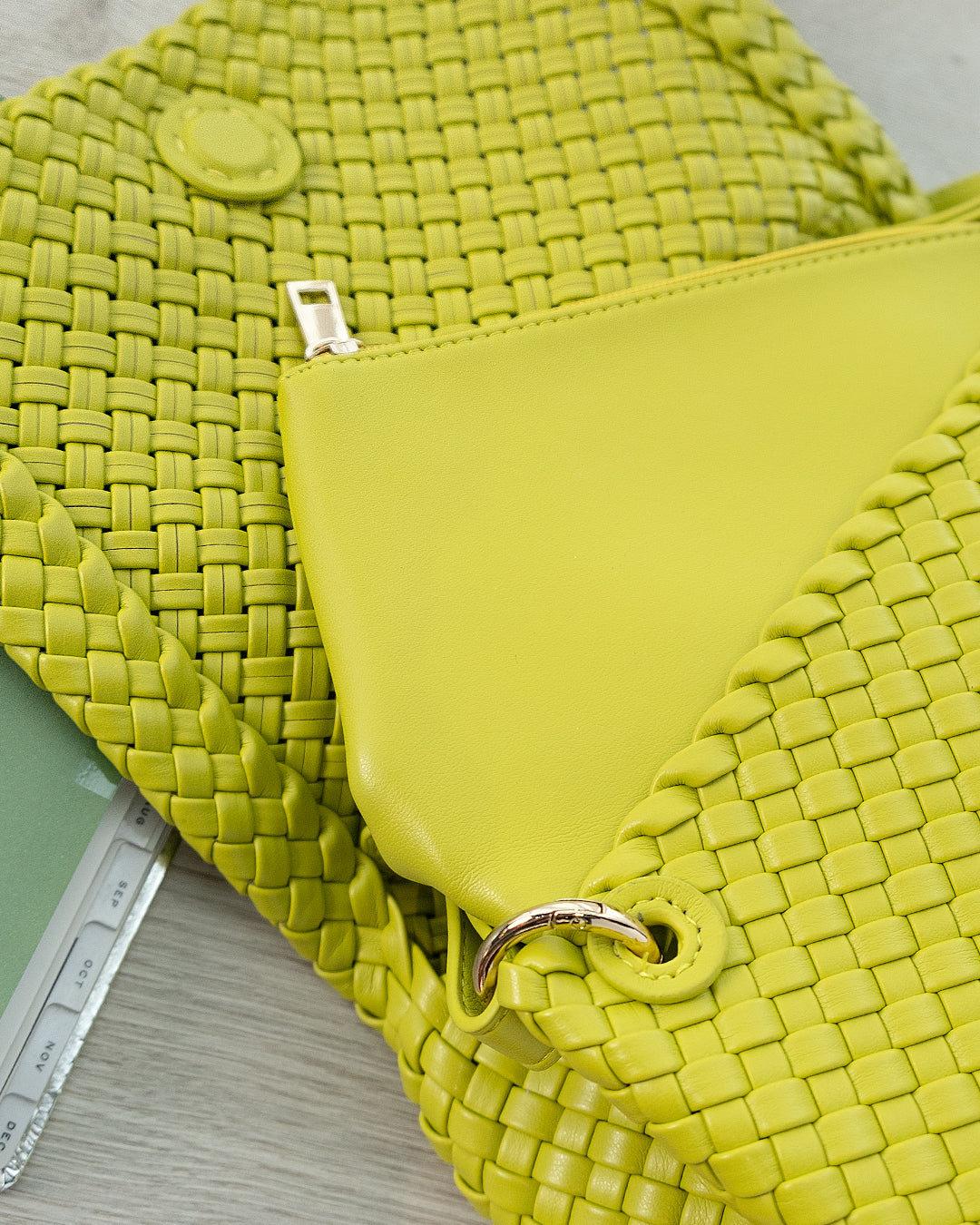 Essence  - Lime
