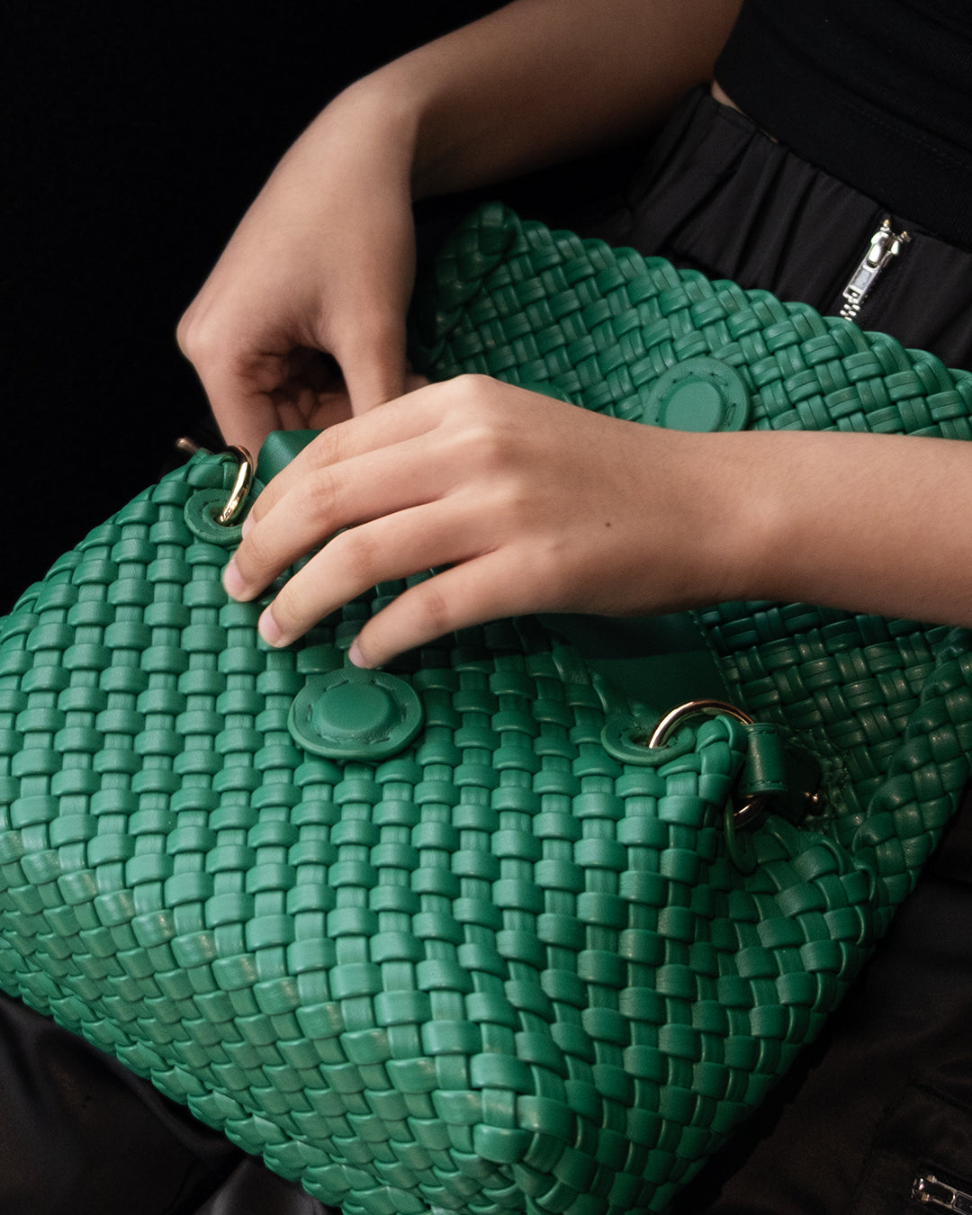 Essence Mini - Emerald